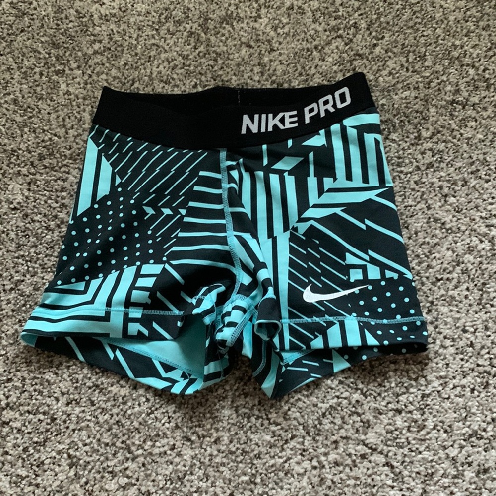 nike pros